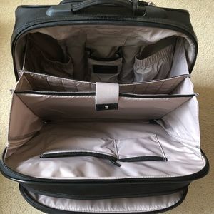 Tumi Wheeled Business Case